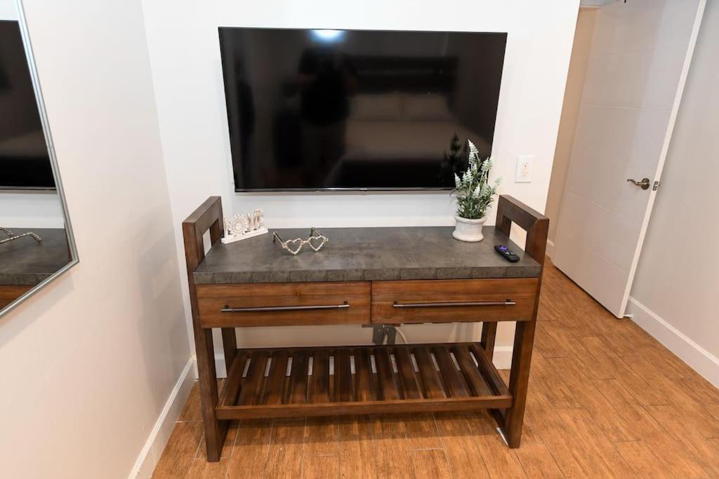 4Br Home, Hot Tub, Near Beach & Wilton Manors Fort Lauderdale Dış mekan fotoğraf